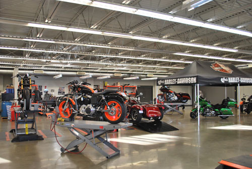 Uke's Harley-Davidson® Service Department #3